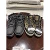 Image 1 : 2 NEW PAIRS MENS 3M SIZE 7 WINTER BOOTS