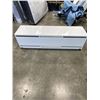 Image 4 : WHITE MEDIA CONSOLE APPROX 64 INCHES