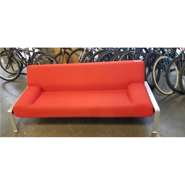 RED FUTON
