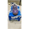 Image 2 : NEW PAIR OF ADIDAS GAZELLE SHOES SIZE US 4.5