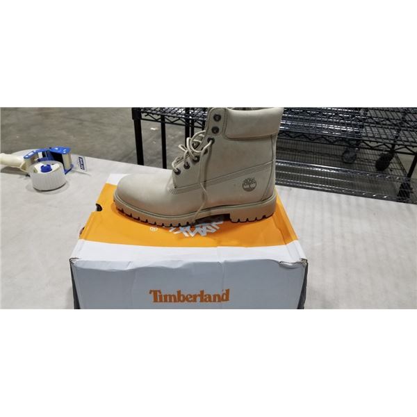 NEW PAIR OF TIMBERLAND PREMIUM WATERPROOF BOOTLIGHT BROWN NUBUCK SIZE US MENS 9.5