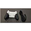 Image 2 : XBOX ELITE V2 CORE WHITE WIRELESS CONTROLLER - TESTED WORKING, RETAIL $159
