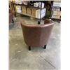 Image 3 : BROWN LEATHER TUB CHAIR