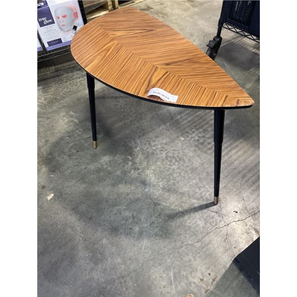 MODERN WOOD GRAIN LEAF SHAPE COFFEE TABLE