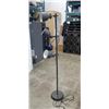 Image 1 : MODERN 3 LIGHT FLOOR LAMP