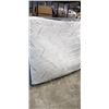 Image 2 : QUEEN SIZE LOGAN AND COVE EXUCTIVE PLUSH PILLOW TOP MATTRESS