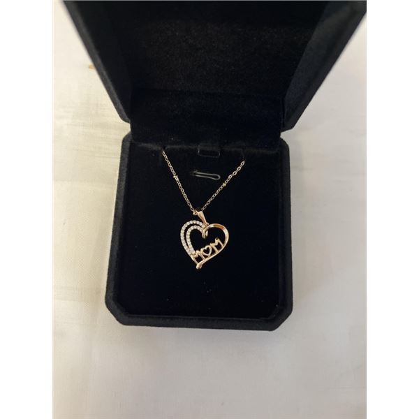 NEW 18K GOLD PLATED 26MM SIMULATED DIAMOND (CZ) MOM HEART NECKLACE - CHAIN 18" LONG