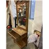 Image 3 : VINTAGE MIRRORED HALL STAND
