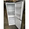 Image 2 : LG STAINLESS 24 INCH REFRIGERATOR WITH BOTTOM FREEZER, SMART INVERTER, WORKING