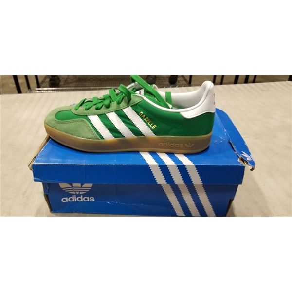 NEW PAIR OF ADIDAS GAZELLE SHOES SIZE US 6