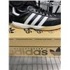 Image 3 : NEW PAIR OF ADIDAS SAMBA MN UNISEX SIZE US 4.5