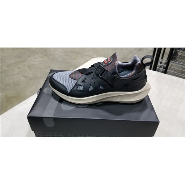 NEW NIKE AIR HUARACHE 20Y24 / PATTA SIZE US MENS 9.5, WOMENS 11