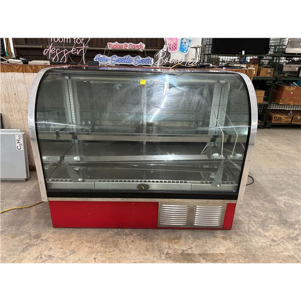 Marc 5' Euro Style Ref Deli Case DNGC