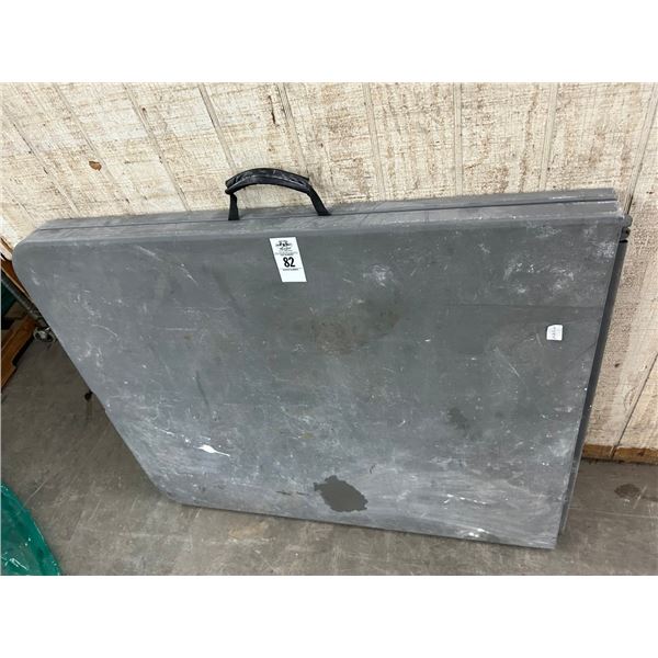 Gray Folding 6' Banquet Table