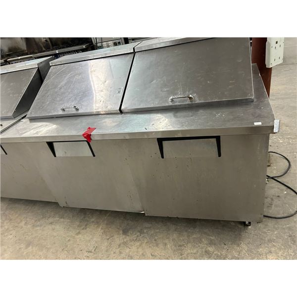 True #TSSU6024M8STNC  5' Rolling Ref. Sandwich Prep (39 Degrees)