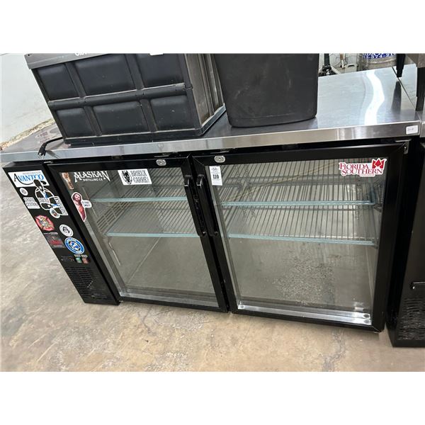 Avantco 5' Glass Door Reach In Beer Cooler  (35 Degrees)