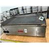 Image 1 : Fleetwood 30" Electric Flat Grill