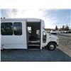 Image 26 : PARKSVILLE - 2002 FORD E450, WHITE, 437516 KMS, REAR WHEEL DRIVE. - DA08382