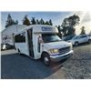 Image 7 : PARKSVILLE - 2002 FORD E450, WHITE, 437516 KMS, REAR WHEEL DRIVE. - DA08382