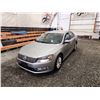Image 3 : PARKSVILLE - 2014 VW PASSAT S, GREY, 134694 KMS, FRONT WHEEL DRIVE. - D096832