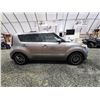 Image 11 : PARKSVILLE - 2016 KIA SOUL EV, SILVER, 86550 KMS, FRONT WHEEL DRIVE. - D017781