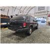 Image 14 : PARKSVILLE - 2005 GMC JIMMY, BLACK, 259006 KMS, 4X4. - B106063