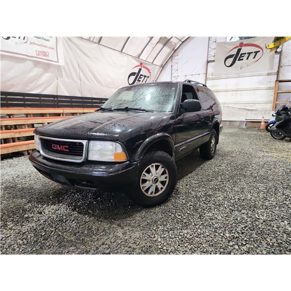 PARKSVILLE - 2005 GMC JIMMY, BLACK, 259006 KMS, 4X4. - B106063