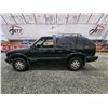 Image 23 : PARKSVILLE - 2005 GMC JIMMY, BLACK, 259006 KMS, 4X4. - B106063