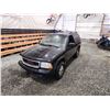Image 4 : PARKSVILLE - 2005 GMC JIMMY, BLACK, 259006 KMS, 4X4. - B106063