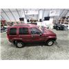 Image 13 : PARKSVILLE - 2002 JEEP LIBERTY, RED, 261573 KMS, 4X4. - B109667