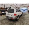 Image 15 : PARKSVILLE - 2005 HYUNDAI SANTA FE, WHITE, 193197 KMS, ALL WHEEL DRIVE. - D977927