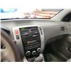Image 54 : PARKSVILLE - 2006 HYUNDAI TUCSON, BLUE, 288053 KMS, ALL WHEEL DRIVE. - P455417