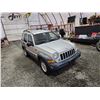 Image 10 : PARKSVILLE - 2006 JEEP LIBERTY, SILVER, 265668 KMS, 4X4. - D275342