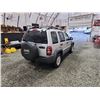 Image 15 : PARKSVILLE - 2006 JEEP LIBERTY, SILVER, 265668 KMS, 4X4. - D275342