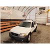 Image 3 : PARKSVILLE - 2006 FORD ESCAPE, WHITE, 258420 KMS, FOUR WHEEL DRIVE. - JC73909