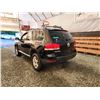 Image 20 : PARKSVILLE - 2004 VW TOUAREG, BLACK, 152592 MILES KMS, ALL WHEEL DRIVE. - D033743
