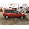 Image 12 : PARKSVILLE - 2008 KIA RONDO, RED, 175528 KMS, FRONT WHEEL DRIVE. - D127981