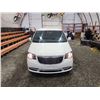 Image 7 : PARKSVILLE - 2015 CHRYSLER TOWN AND COUNTRY, WHITE, 188541 KMS, FRONT WHEEL DRIVE. - D714640