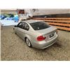 Image 21 : PARKSVILLE - 2006 BMW 323I, SILVER, 203853 KMS, REAR WHEEL DRIVE. - DW29061