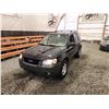 Image 3 : PARKSVILLE - 2005 FORD ESCAPE XLT, BLACK, 308315 KMS, FOUR WHEEL DRIVE. - DB34775