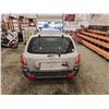 Image 19 : PARKSVILLE - 2002 HYUNDAI SANTA FE, SILVER, 251745 KMS, FRONT WHEEL DRIVE. - D332333