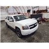 Image 10 : PARKSVILLE - 2009 CHEVROLET AVALANCHE, WHITE, 342072 KMS, 4X4 "NO RESERVE" - P209525