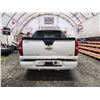 Image 17 : PARKSVILLE - 2009 CHEVROLET AVALANCHE, WHITE, 342072 KMS, 4X4 "NO RESERVE" - P209525
