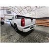 Image 20 : PARKSVILLE - 2009 CHEVROLET AVALANCHE, WHITE, 342072 KMS, 4X4 "NO RESERVE" - P209525