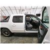 Image 36 : PARKSVILLE - 2009 CHEVROLET AVALANCHE, WHITE, 342072 KMS, 4X4 "NO RESERVE" - P209525