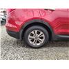 Image 27 : PARKSVILLE - 2016 HYUNDAI SANTA FE, RED, 157708 KMS, ALL WHEEL DRIVE. - J357356