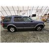 Image 11 : PARKSVILLE - 2002 FORD EXPLORER, BLUE, 300419 KMS, FOUR WHEEL DRIVE. - DC19125