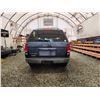 Image 17 : PARKSVILLE - 2002 FORD EXPLORER, BLUE, 300419 KMS, FOUR WHEEL DRIVE. - DC19125