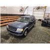 Image 4 : PARKSVILLE - 2002 FORD EXPLORER, BLUE, 300419 KMS, FOUR WHEEL DRIVE. - DC19125