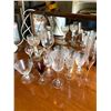 Image 1 : 424 -- LARGE GLASS LOT